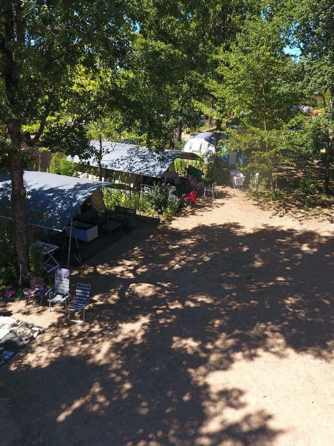 Europe Tents Camping Le Clou Meynard Екстер'єр фото